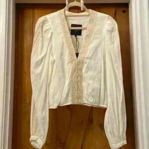 Le Superbe Vacation Ready Long Sleeve Blouse-Size 4 NWT